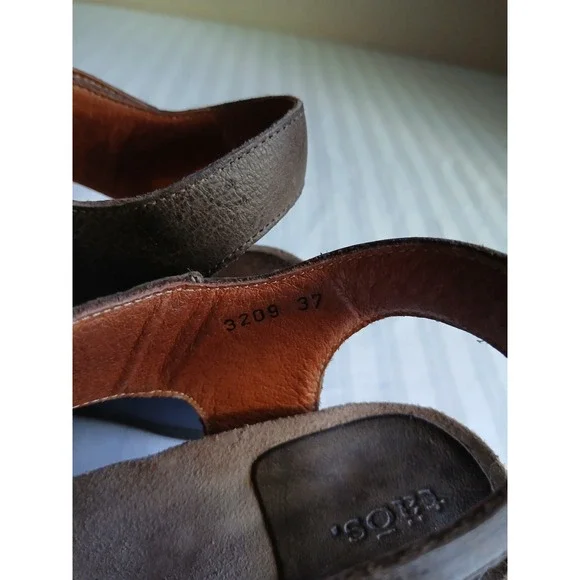 Taos Sandals 37 / 6.5 Wedge Cork Cushioned Comfort Casual Leather Adjustable - Picture 8 of 13